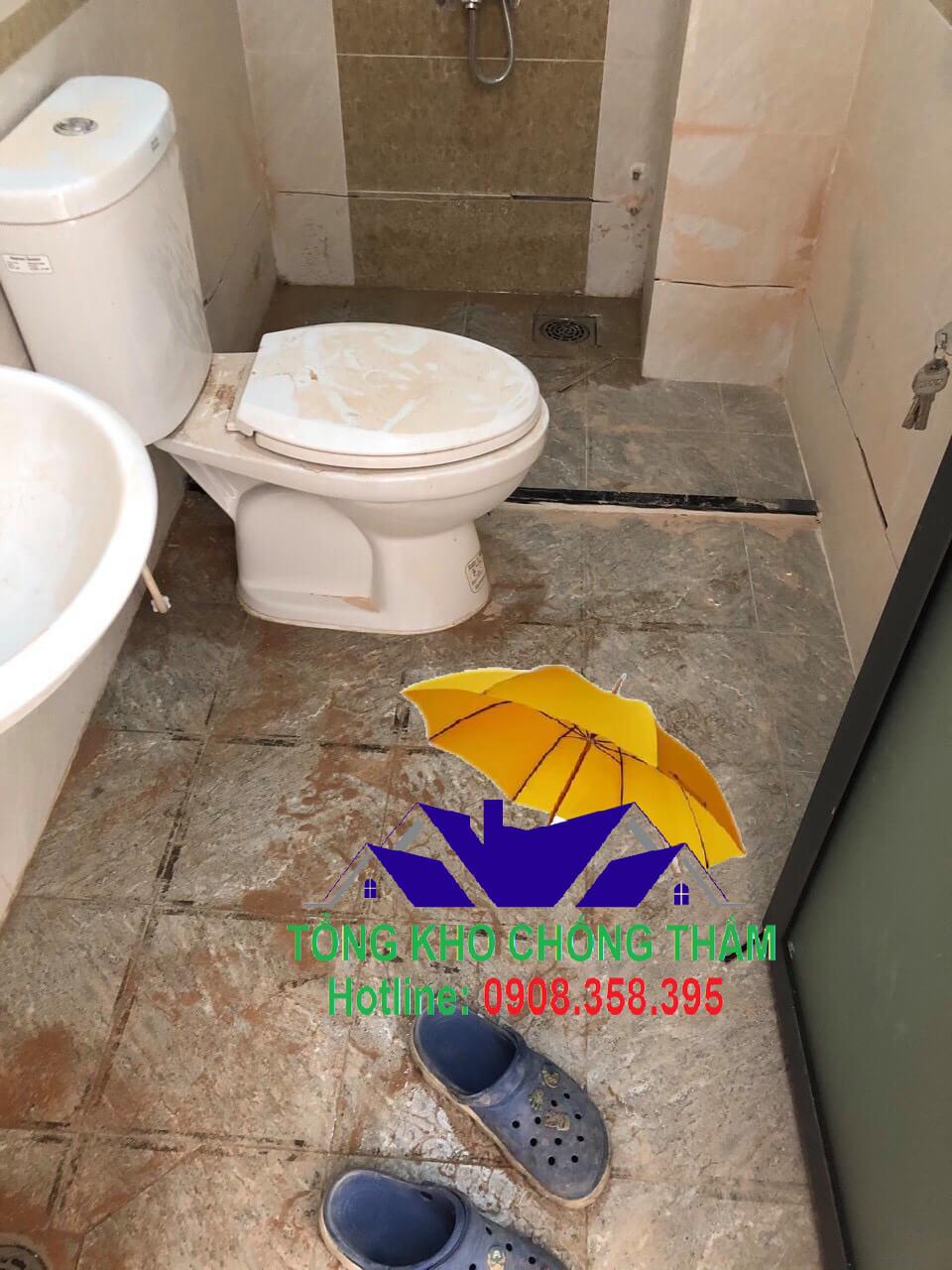 Hiện trạng nhà vệ sinh trước khi thi công chống thấm 